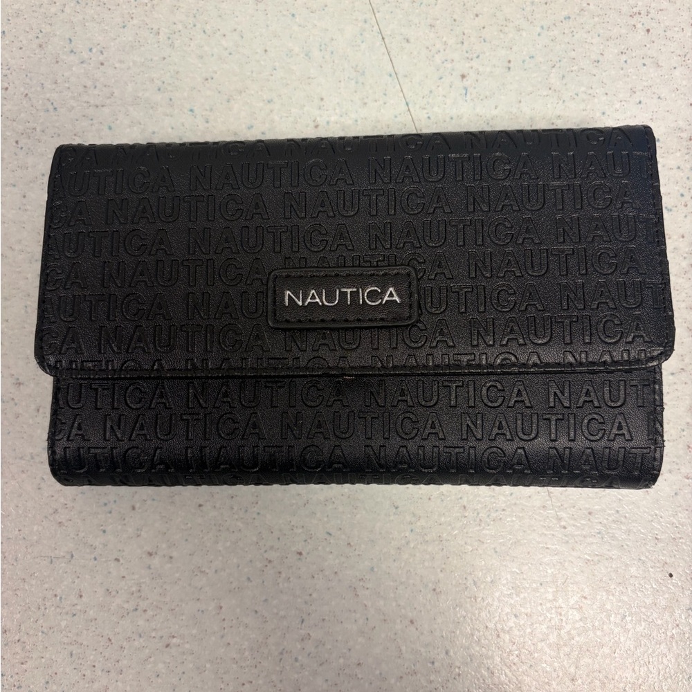 Women’s Nautica Wallet